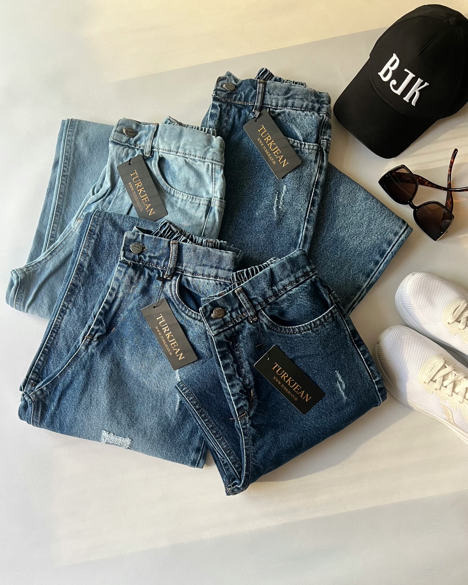 شلوار جین نیم بگ کد ۴۱۱۲۲